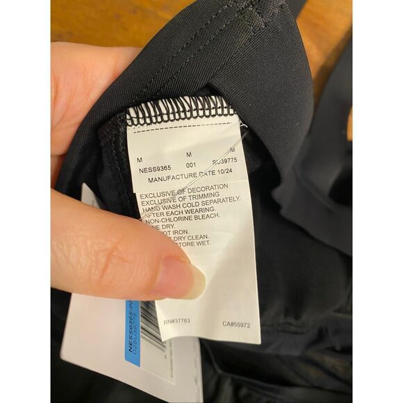 Nike Medium NWT Swim Nike Mesh V-Back One Piece Swimsuit black - Picture 9 of 12